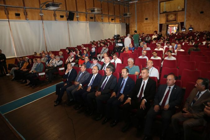 TÜRK EDEBİYAT DÜNYASINA GÖLCÜK'TEN BİR BÜYÜK KATKI DAHA