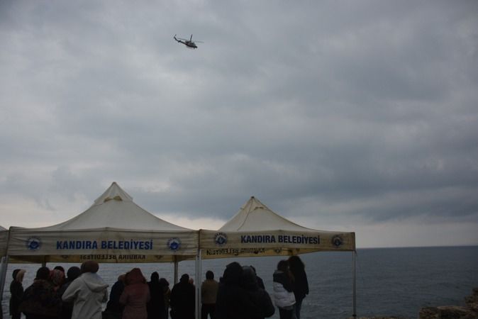 Kaybolan vatandaşı arama çalışmaları helikopter desteğiyle sürüyor