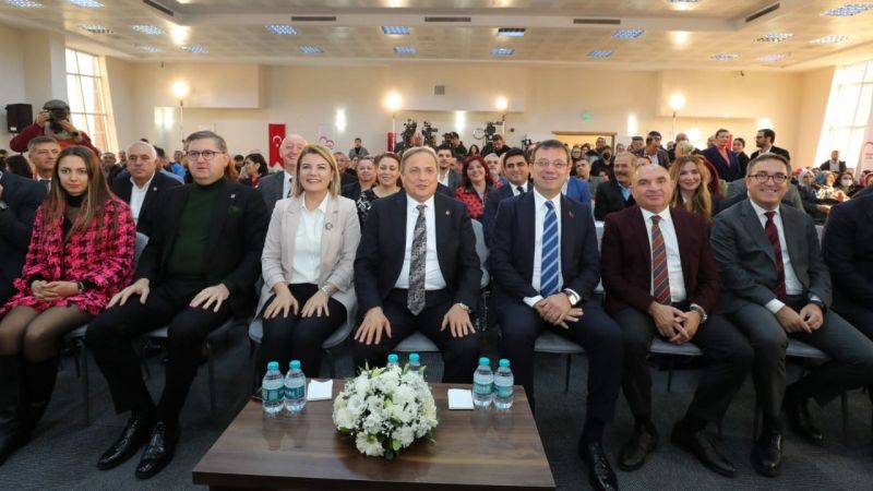 İzmit ile İstanbul'u birleştiren Çınar Kart’a görkemli lansman