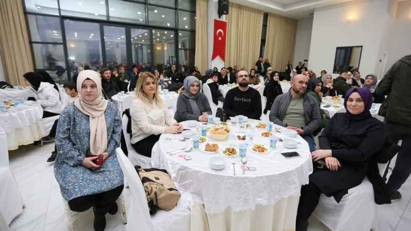 AK Parti Derince’den Çenedağ Mahallesi’nde iftar programı