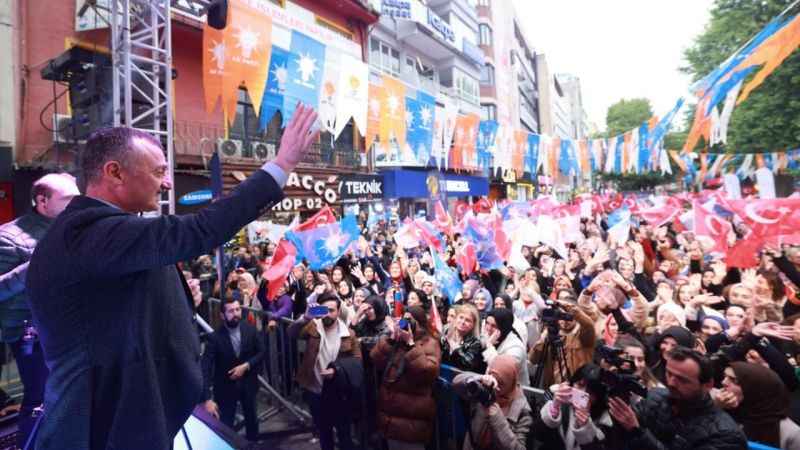 AK Parti'den İzmit'te gövde gösterisi