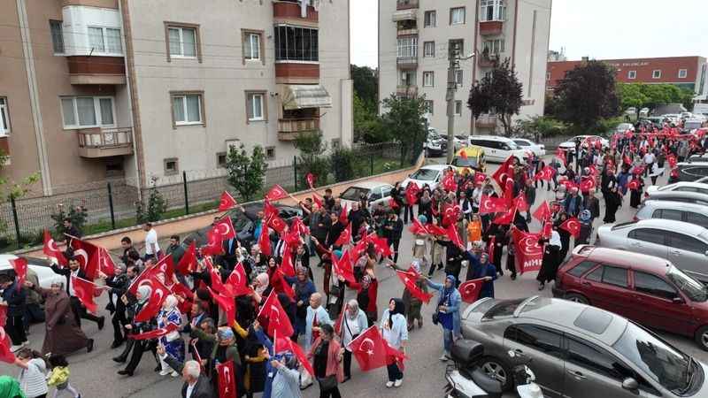 Cumhur İttifakı Derince'de gövde gösterisi yaptı