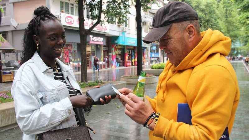 Afro-Türk'ü görenler Afrikalı zannediyor