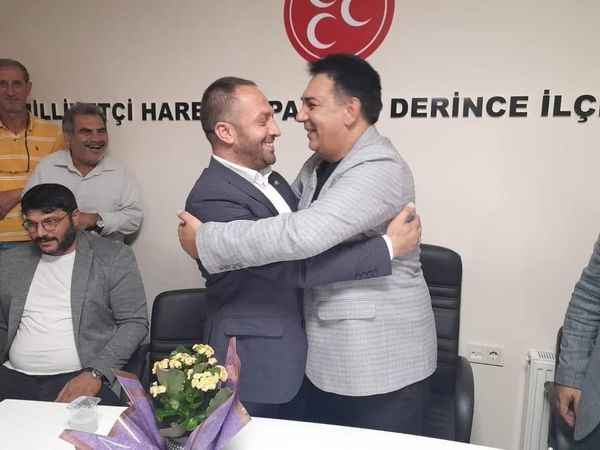 MHP Derince’de Aykurt görevi devraldı