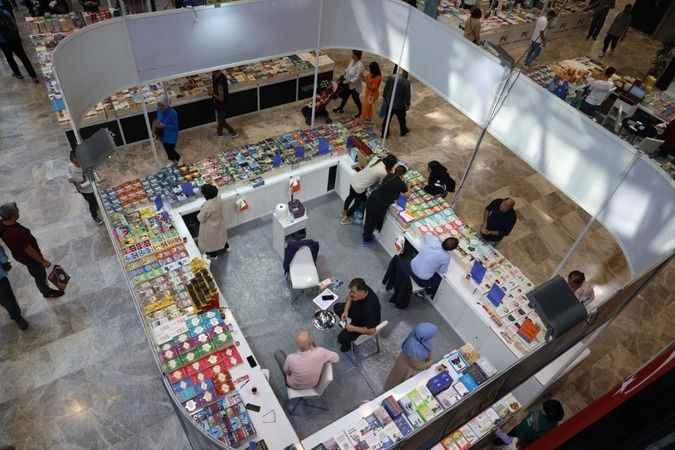 Hava güzel Kitap Fuarı harika