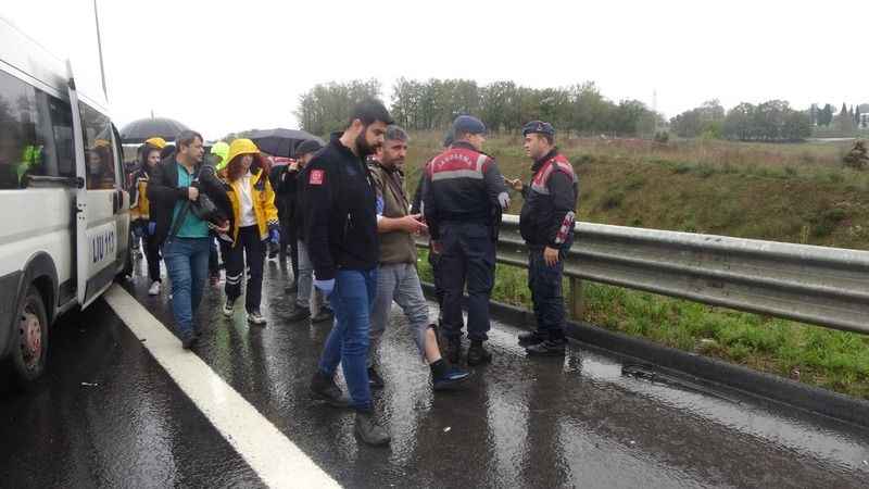 Kuzey Marmara Otoyolu'nda feci: 13 yaralı