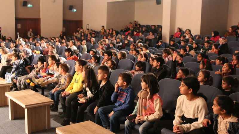 Körfezli çocuklar ‘Ihlamur Teyze’ ile buluştu