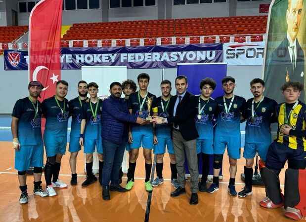 Derincespor 1. Lig’e yükseldi