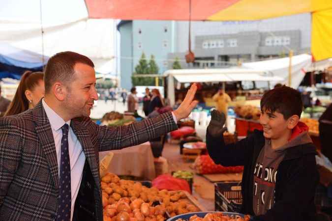 Tutuş’tan pazarcılara müjde; Yahya Kaptan’a Kapalı Pazar