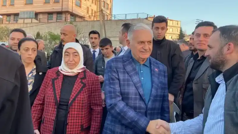 Binali Yıldırım: 