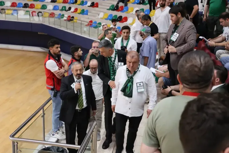 Kocaelispor'da olaylı kongre