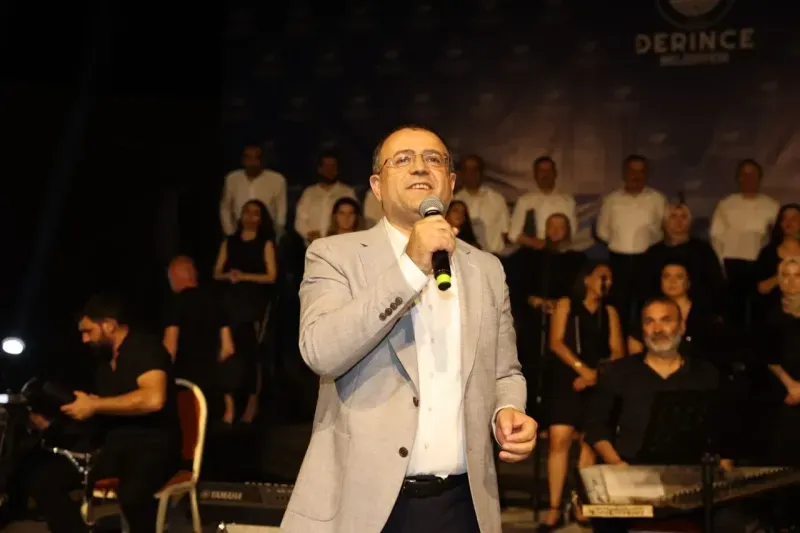 Derince Sahili'nde müzik ziyafeti yaşandı