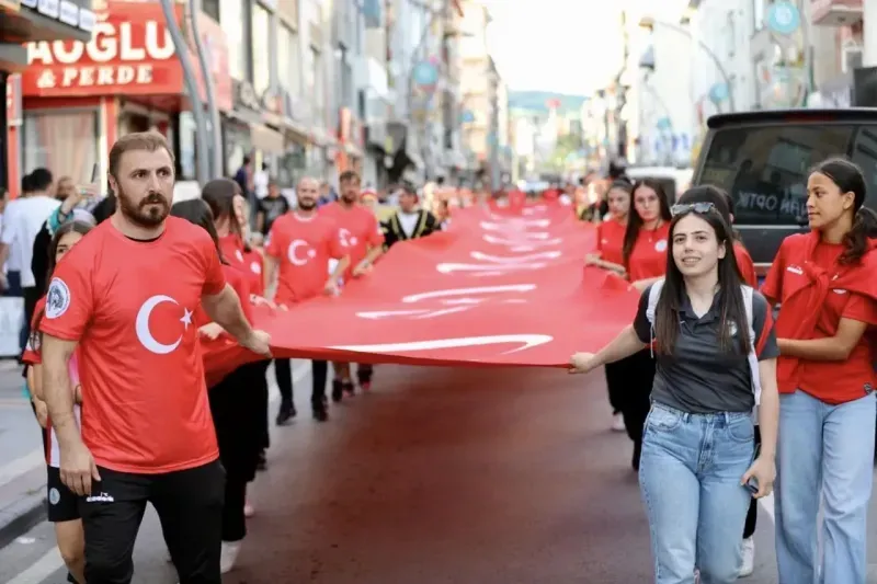 50. Altın Kiraz Festivali coşkuyla başladı