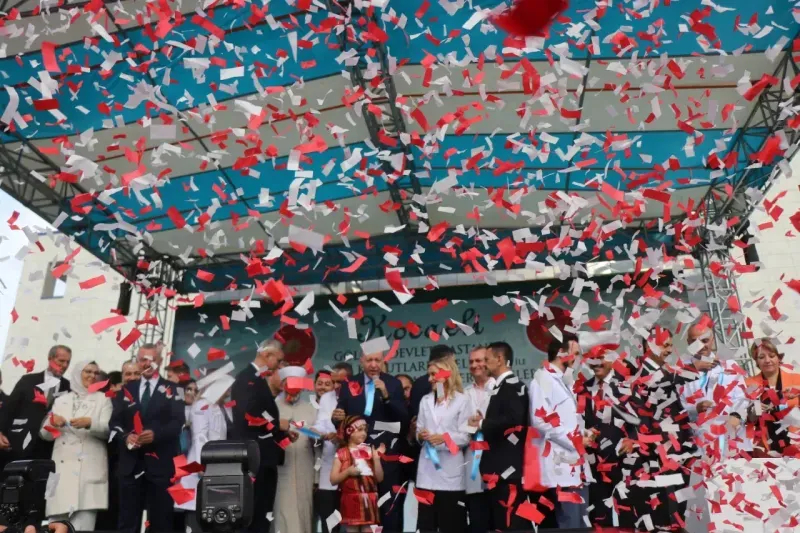 Erdoğan mesajlarını Kocaeli'den verdi